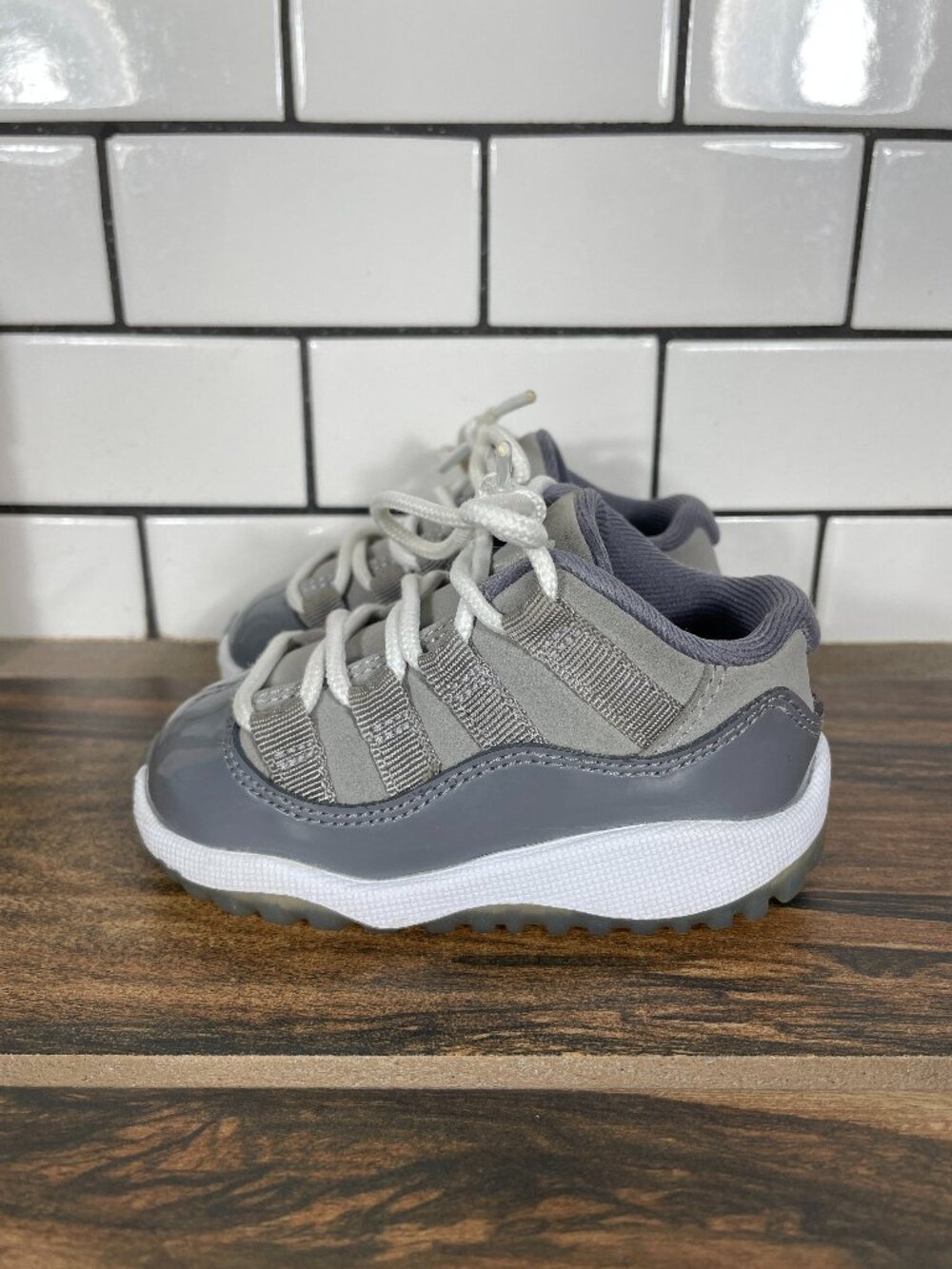 Nike Jordan 11 Retro Low BT Shoes Infant Boys Size 4C Medium Grey Sneakers